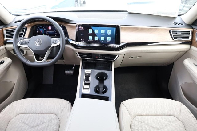 Volkswagen Atlas Vehicle Image 25