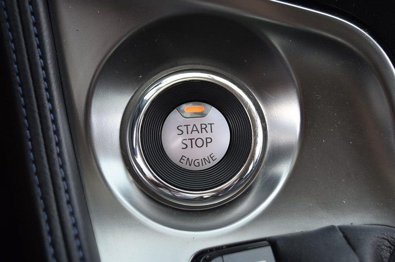 Nissan Maxima Vehicle Image 14