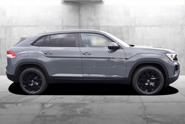 Volkswagen Atlas Cross Sport Vehicle Image 05