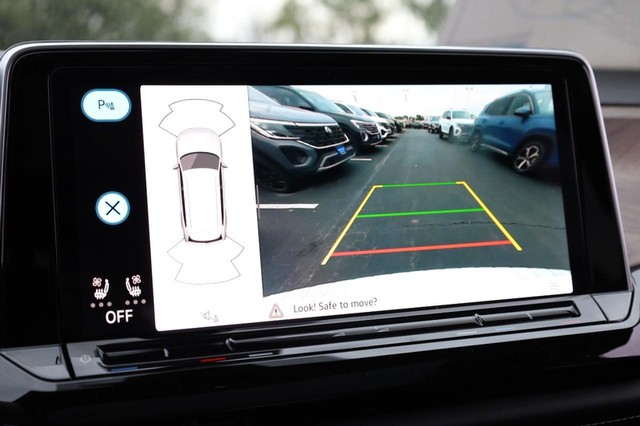 Volkswagen Atlas Vehicle Image 16