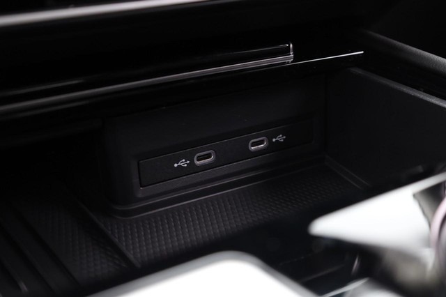 Volkswagen Atlas Vehicle Image 18