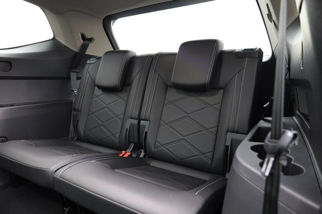 Volkswagen Atlas Vehicle Image 29