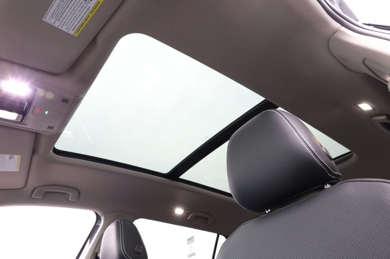 Volkswagen Atlas Vehicle Image 11