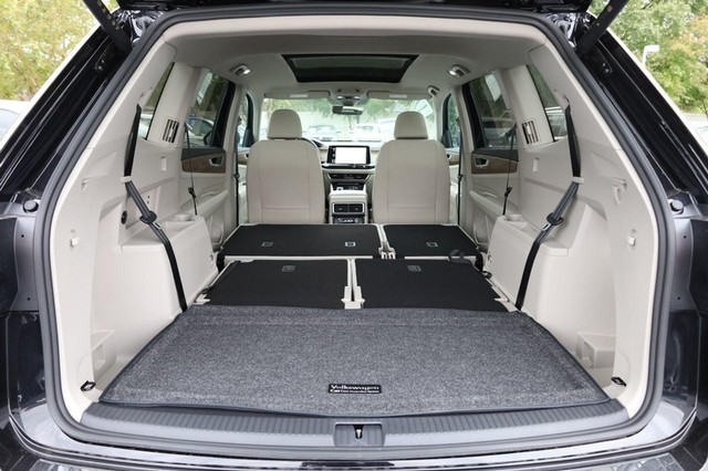 Volkswagen Atlas Vehicle Image 09