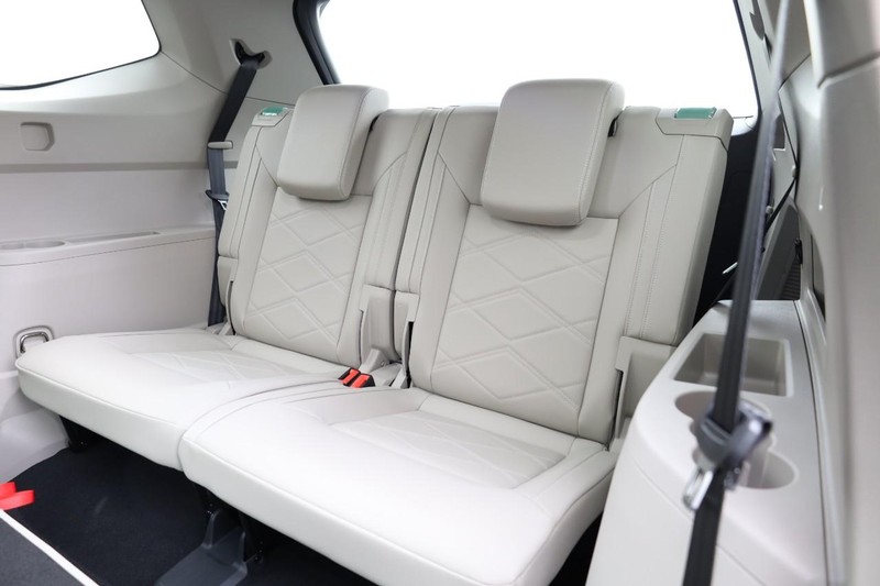 Volkswagen Atlas Vehicle Full-screen Gallery Image 29