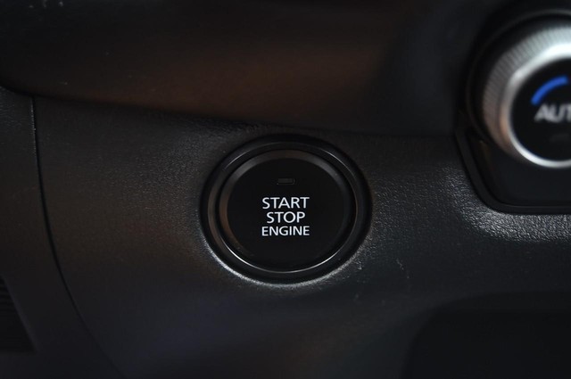 Mazda CX-50 Vehicle Image 15