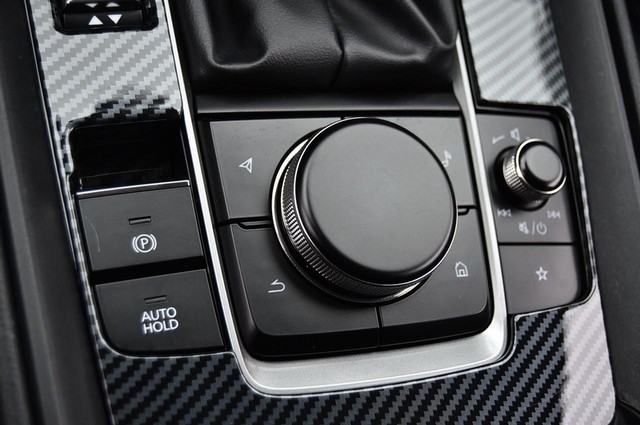 Mazda CX-50 Vehicle Image 17