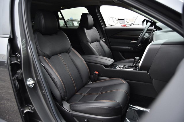 Mazda CX-50 Vehicle Image 20