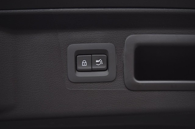 Mazda CX-50 Vehicle Image 26