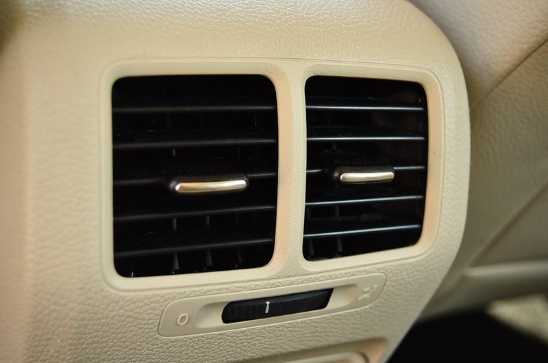 Volkswagen Jetta SportWagen Vehicle Image 18