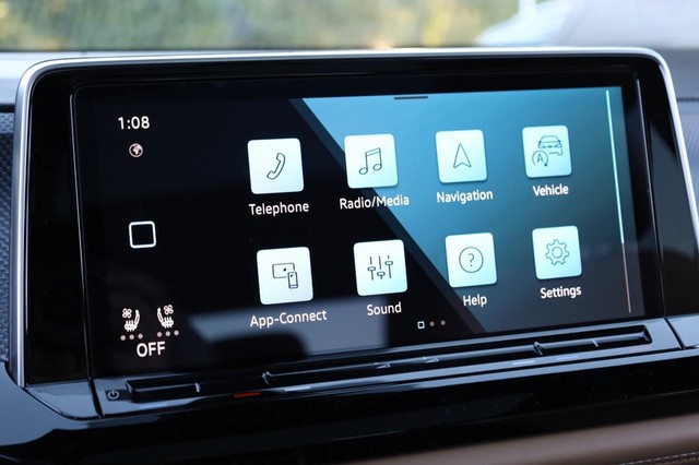 Volkswagen Atlas Cross Sport Vehicle Image 14