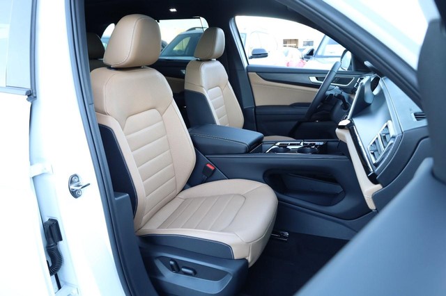 Volkswagen Atlas Cross Sport Vehicle Image 29