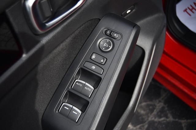 Honda Civic Sedan Vehicle Image 08