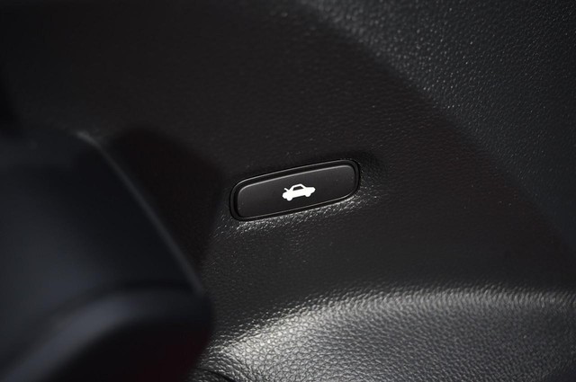 Honda Civic Sedan Vehicle Image 09