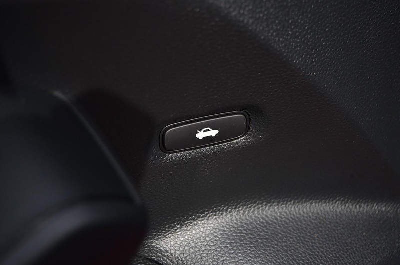 Honda Civic Sedan Vehicle Image 09