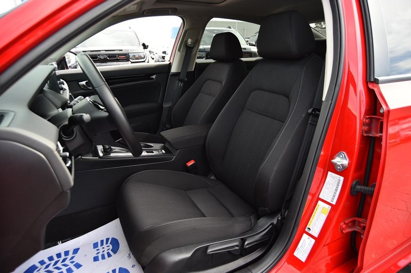 Honda Civic Sedan Vehicle Image 20