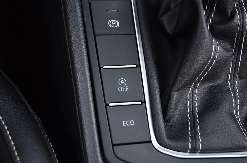 Volkswagen Jetta Vehicle Image 18