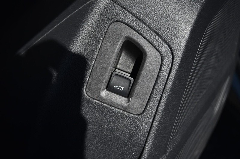 Volkswagen Atlas Vehicle Image 09