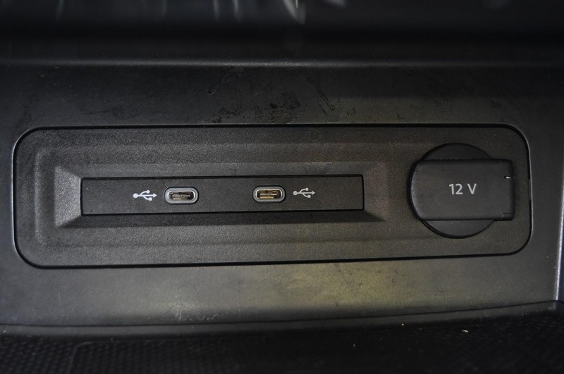 Volkswagen Atlas Vehicle Image 16