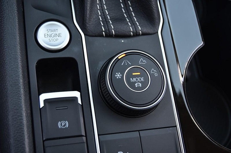Volkswagen Atlas Vehicle Image 17