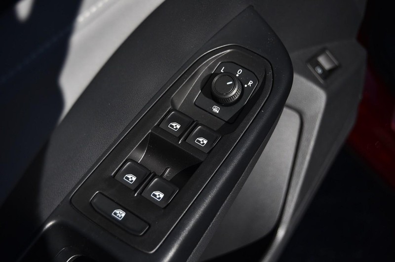 Volkswagen Taos Vehicle Image 08