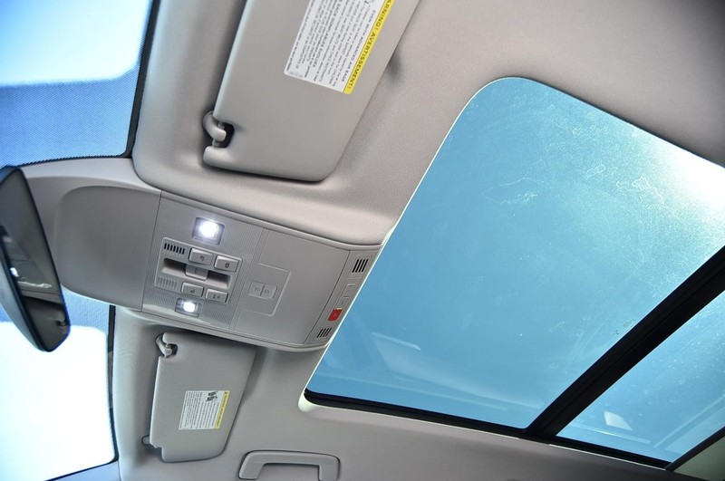 Volkswagen Taos Vehicle Image 22