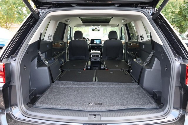 Volkswagen Atlas Vehicle Image 07