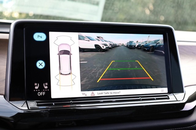 Volkswagen Atlas Vehicle Image 16