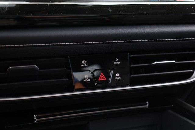 Volkswagen Atlas Vehicle Image 17