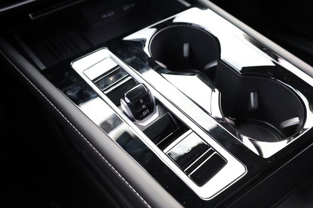 Volkswagen Atlas Vehicle Image 19