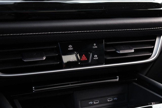 Volkswagen Atlas Vehicle Image 17