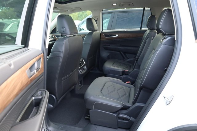 Volkswagen Atlas Vehicle Image 24