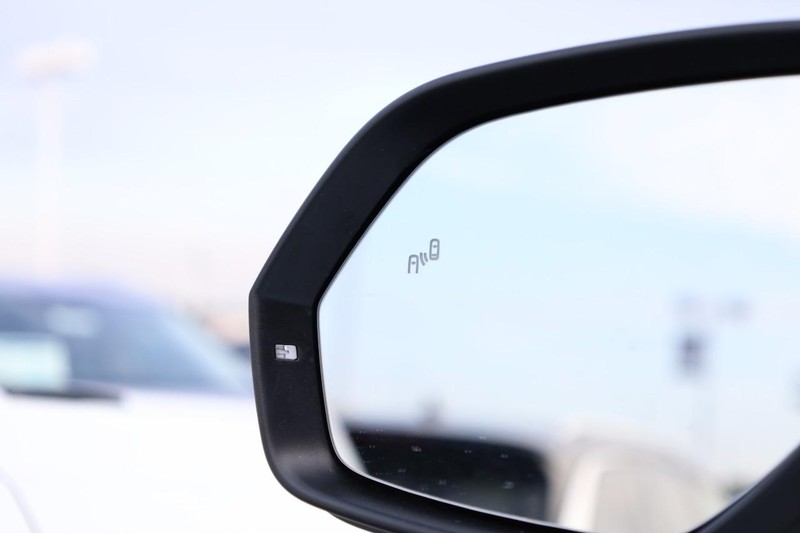 Volkswagen Atlas Vehicle Full-screen Gallery Image 23