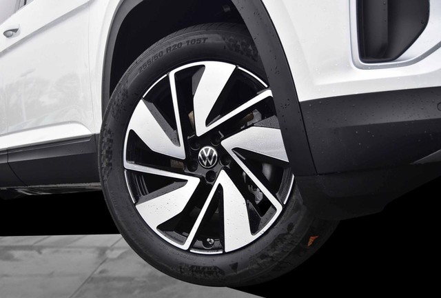Volkswagen Atlas Vehicle Image 03