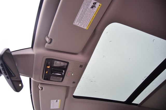 Volkswagen Atlas Vehicle Image 21