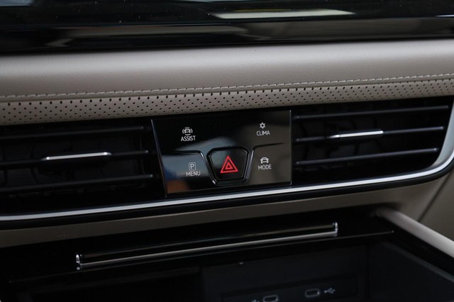 Volkswagen Atlas Vehicle Image 17