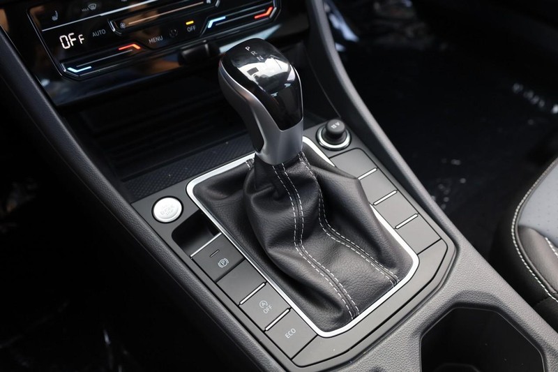 Volkswagen Jetta Vehicle Image 15
