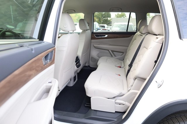 Volkswagen Atlas Vehicle Image 22