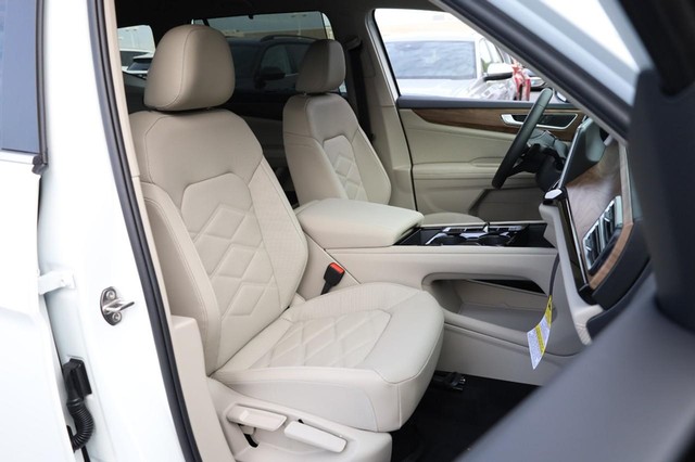 Volkswagen Atlas Vehicle Image 28