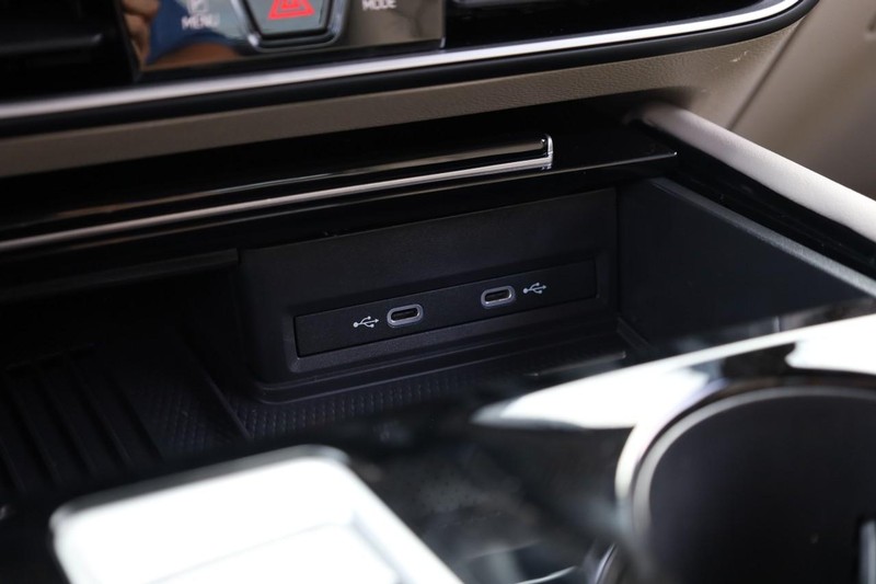 Volkswagen Atlas Vehicle Image 16