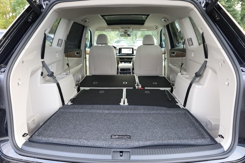 Volkswagen Atlas Vehicle Image 09