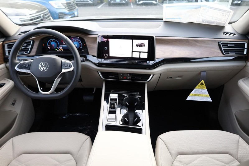 Volkswagen Atlas Vehicle Image 26