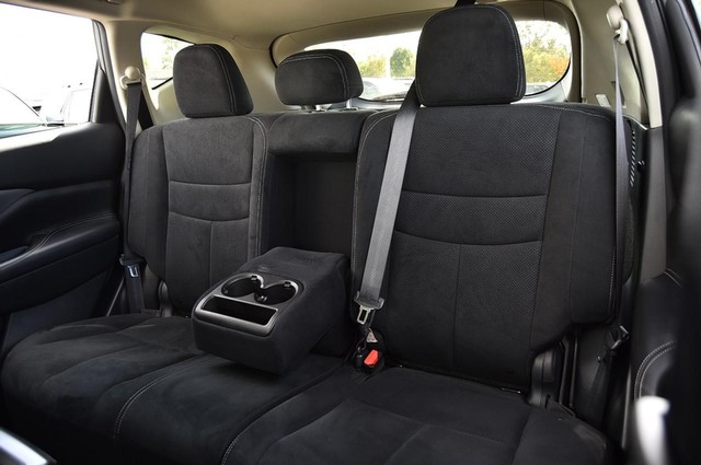 Nissan Murano Vehicle Image 20