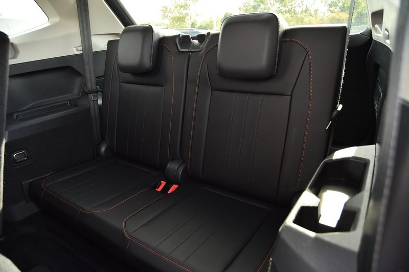 Volkswagen Tiguan Vehicle Image 24