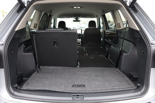 Volkswagen Atlas Vehicle Image 08