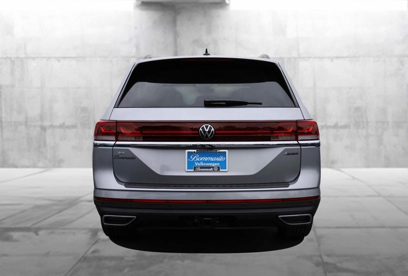 Volkswagen Atlas Vehicle Image 06