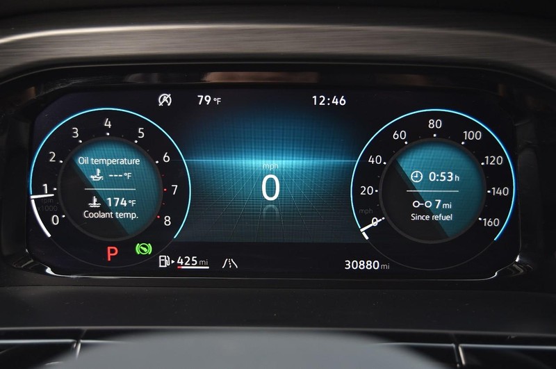 Volkswagen Atlas Cross Sport Vehicle Image 12