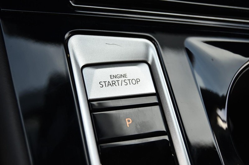 Volkswagen Atlas Cross Sport Vehicle Image 17
