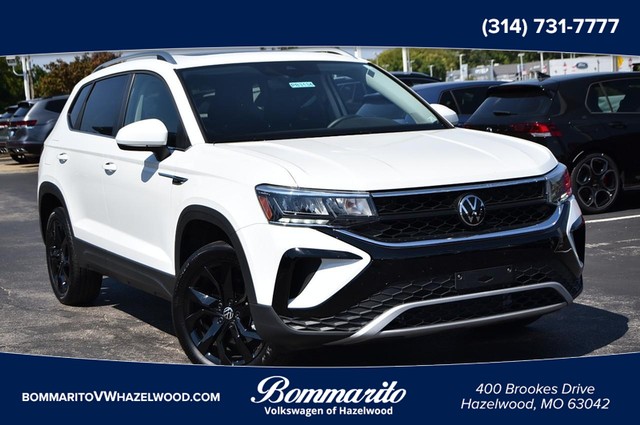 2024 Volkswagen Taos SE at Frazier Automotive in Hazelwood MO