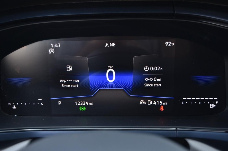 Volkswagen Taos Vehicle Image 12